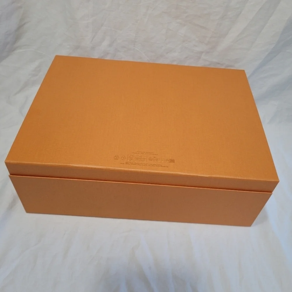 Louis Vuitton Magnetic Gift Box Decorative Storage Organizer Empty 14 x 10 x 4.7